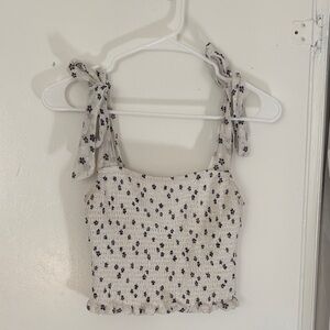 Elegant Floral Smocked Crop Top